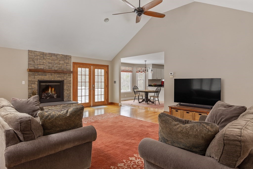114 Chestnut Street Upton, MA 01568 - Photo 13 of 41 Gallery Image 13