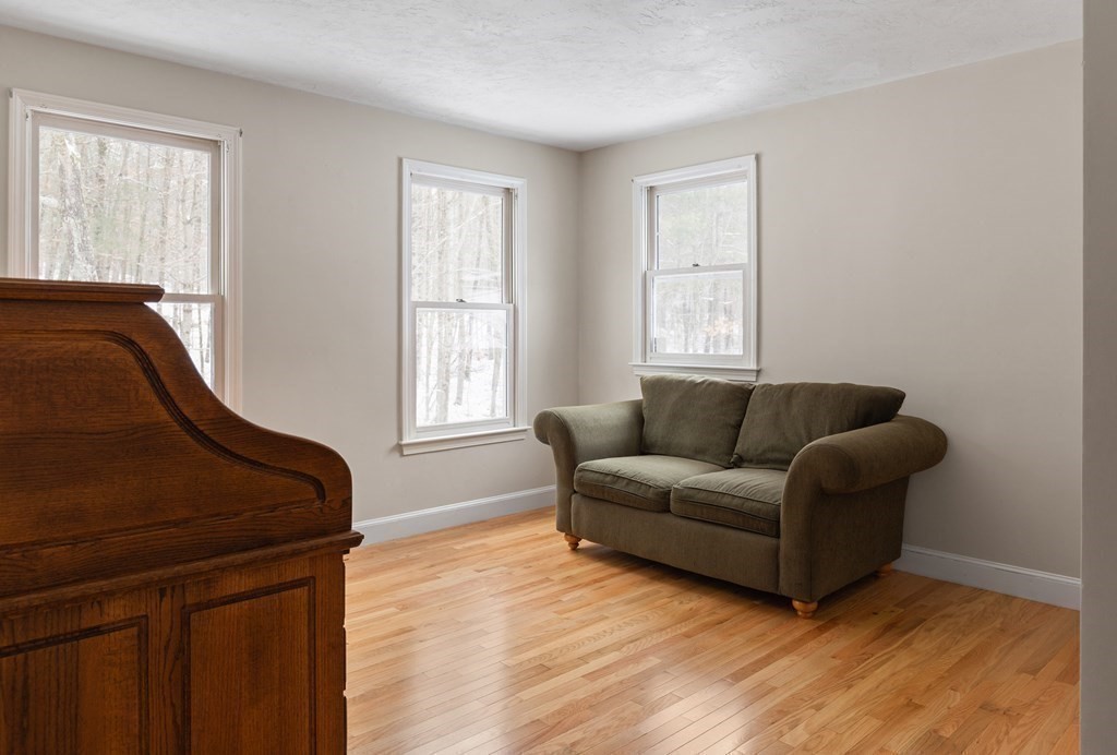 114 Chestnut Street Upton, MA 01568 - Photo 28 of 41 Gallery Image 28