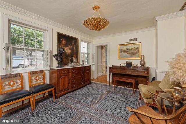 $1,650,000 | 601 South Lee Street, Alexandria, VA 22314