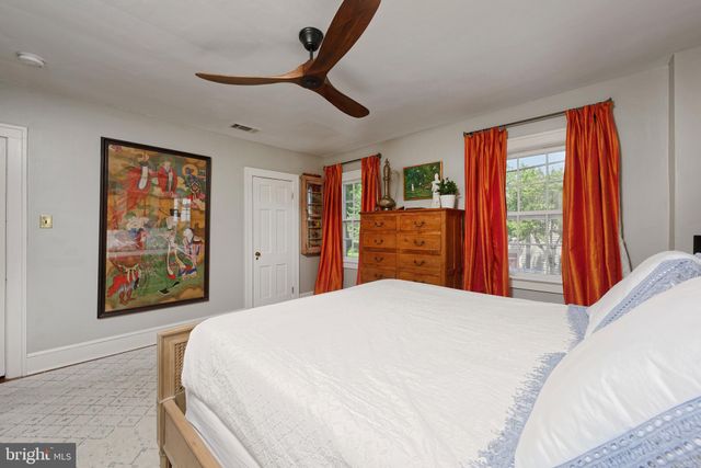 $1,650,000 | 601 South Lee Street, Alexandria, VA 22314