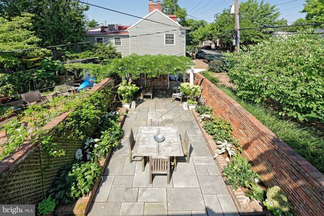 $1,650,000 | 601 South Lee Street, Alexandria, VA 22314