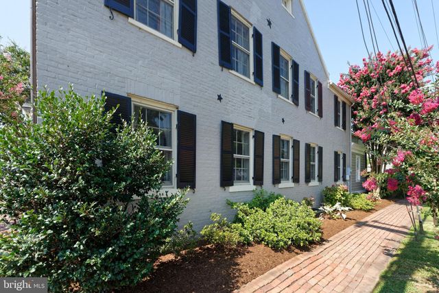 $1,650,000 | 601 South Lee Street, Alexandria, VA 22314