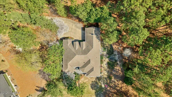 $735,000 | 128 Belmont Court, Southern Pines, NC 28387