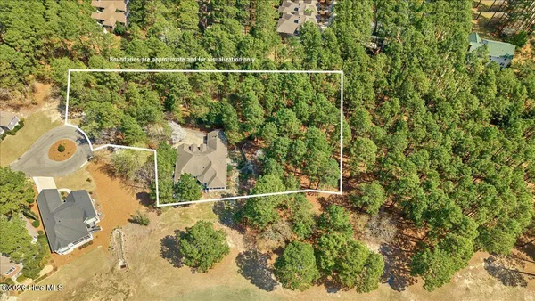 $735,000 | 128 Belmont Court, Southern Pines, NC 28387