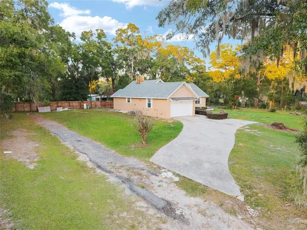 $395,000 | 9161 Southwest 34th Place, Ocala, FL 34481