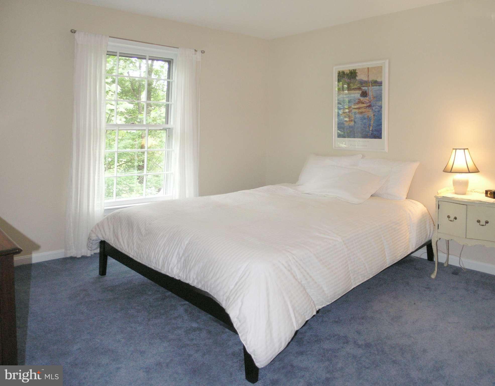 1560 Trails Edge Lane Reston, VA 20194 - Photo 16 of 30 Bedroom