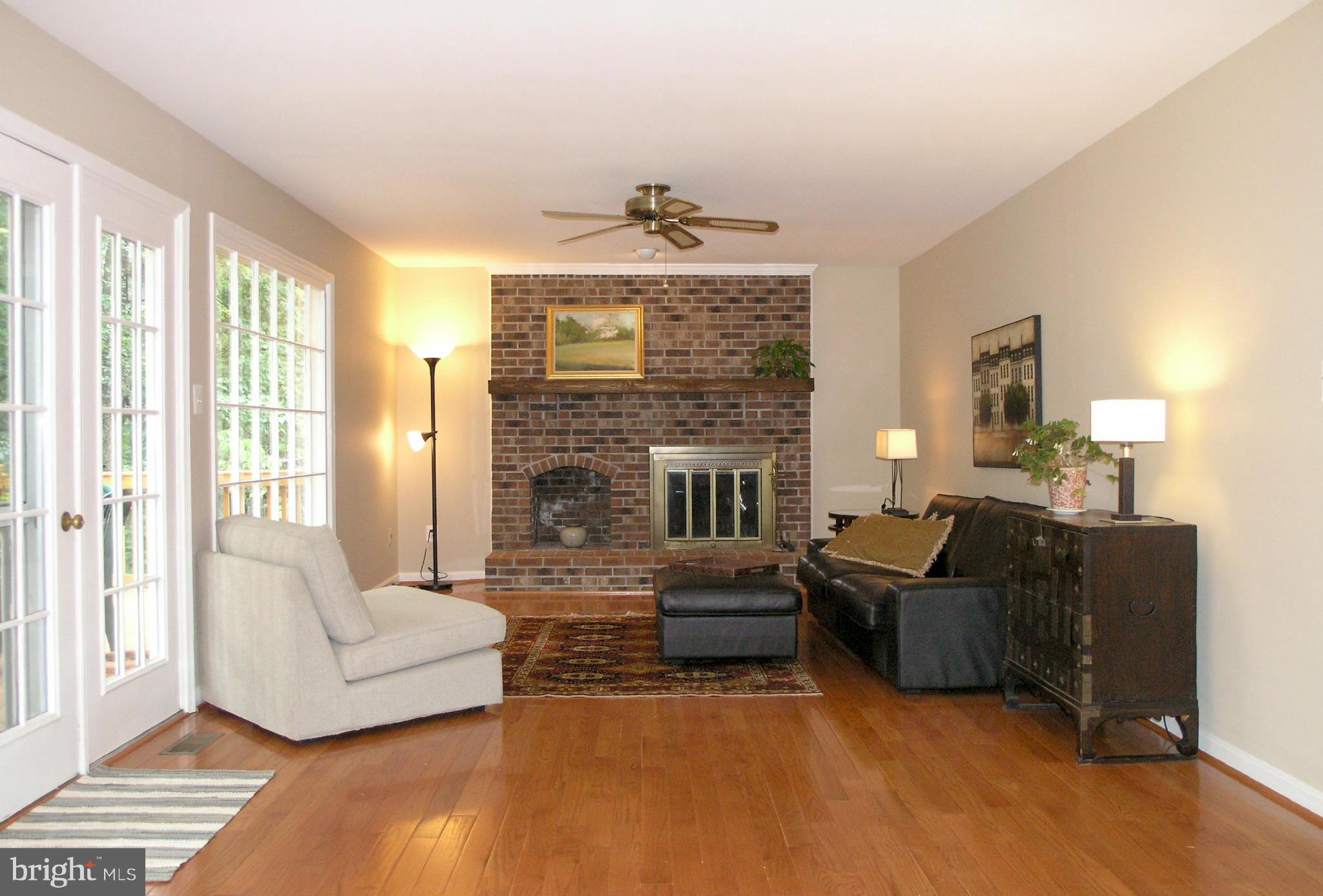 1560 Trails Edge Lane Reston, VA 20194 - Photo 10 of 30 Family Room