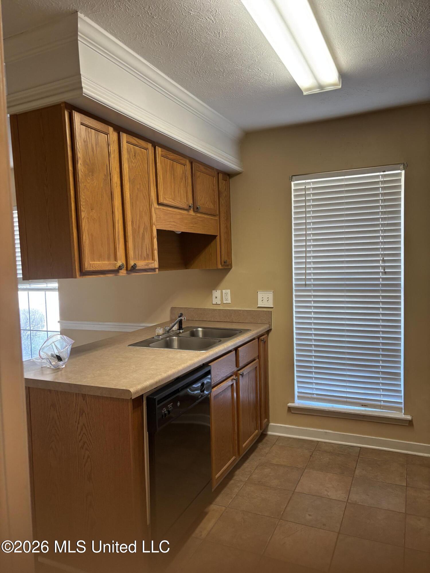 705 Tatum Drive Florence, MS 39073 - Photo 6 of 29 IMG_9549