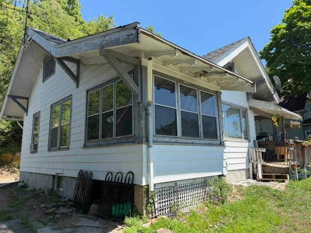 1115 Bush Street Red Wing, MN 55066 - Photo 3 of 31