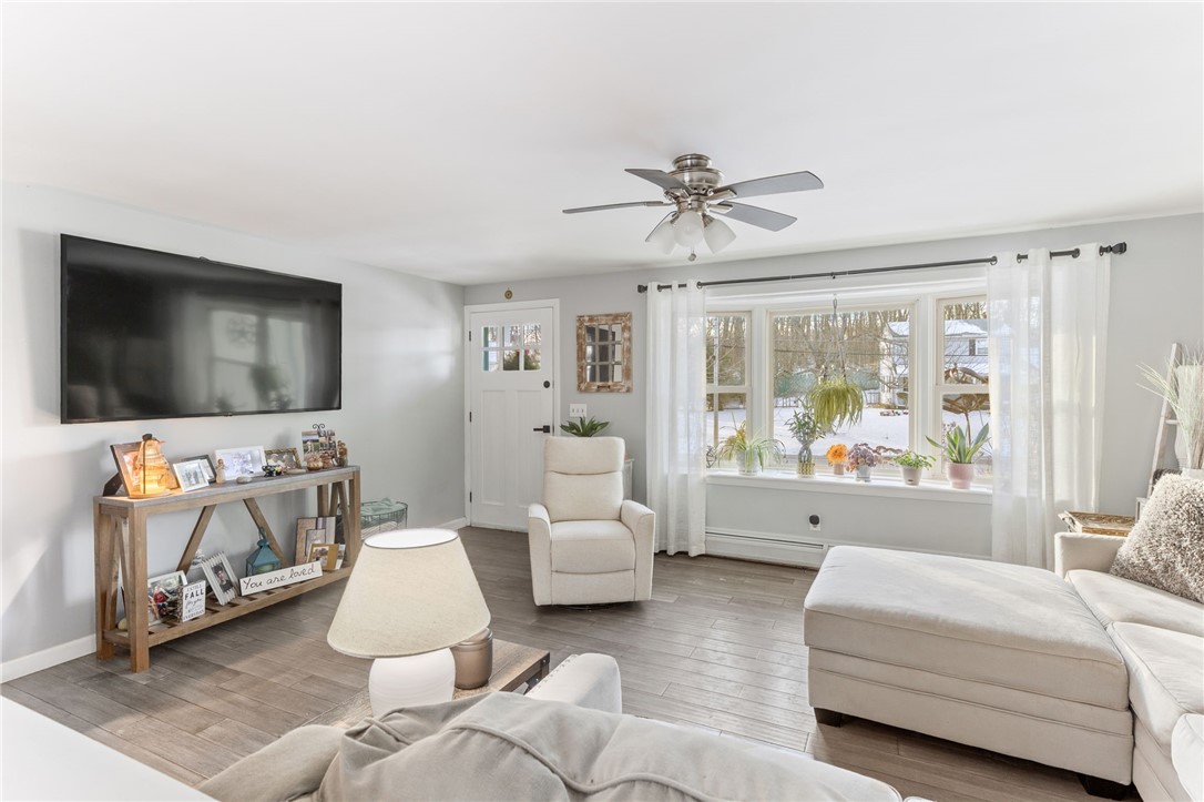 20 Ferncrest Drive Cumberland, RI 02864 - Photo 5 of 30