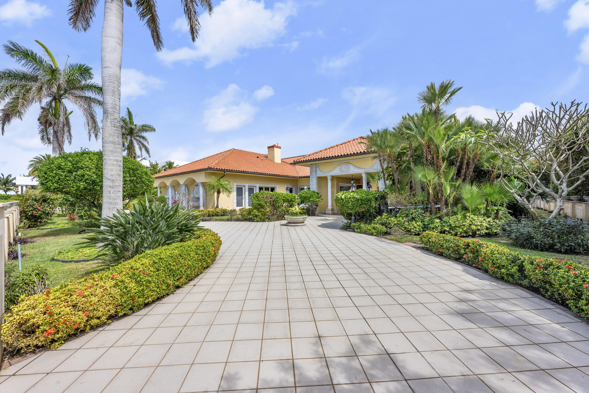 105 Spoonbill Road Manalapan, FL 33462 - Photo 3 of 105 _jjl2662