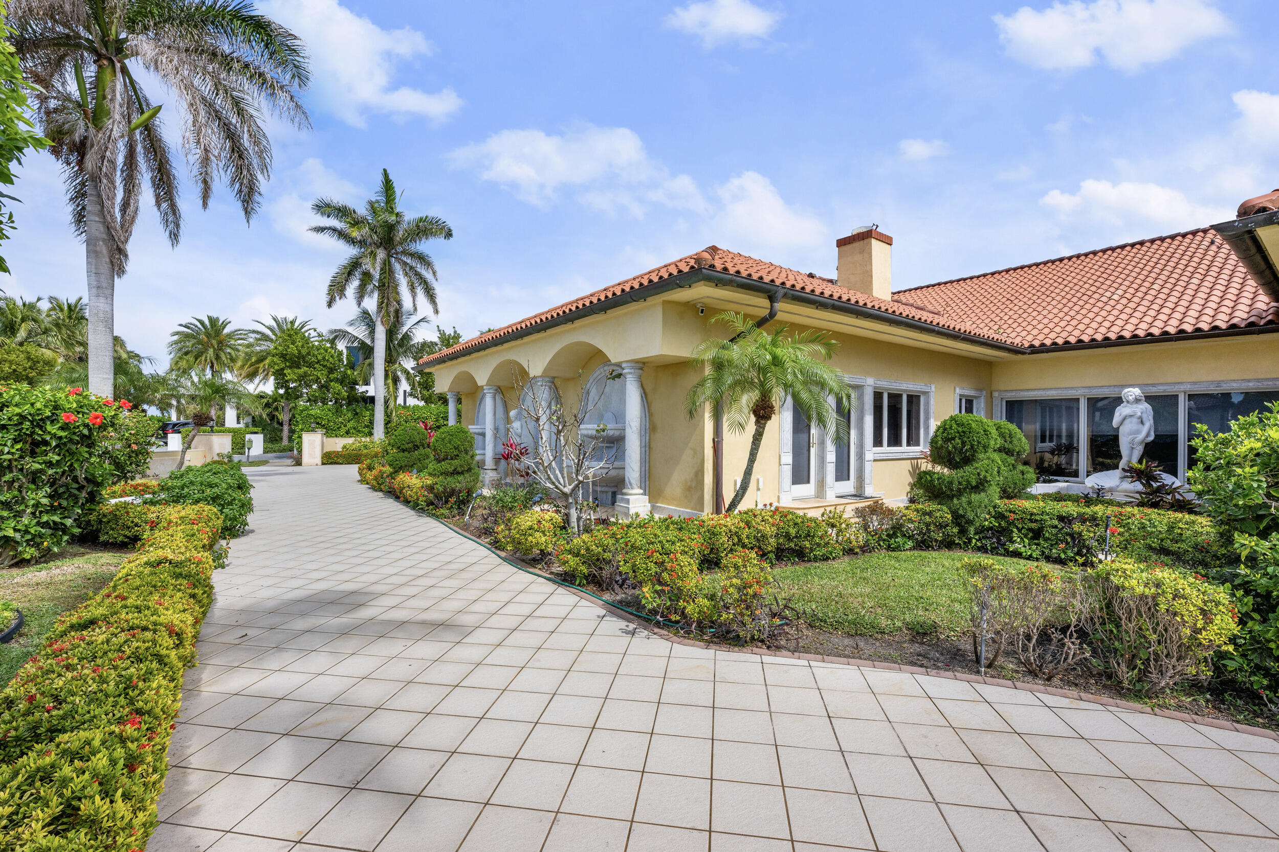 105 Spoonbill Road Manalapan, FL 33462 - Photo 4 of 105 _jjl2667