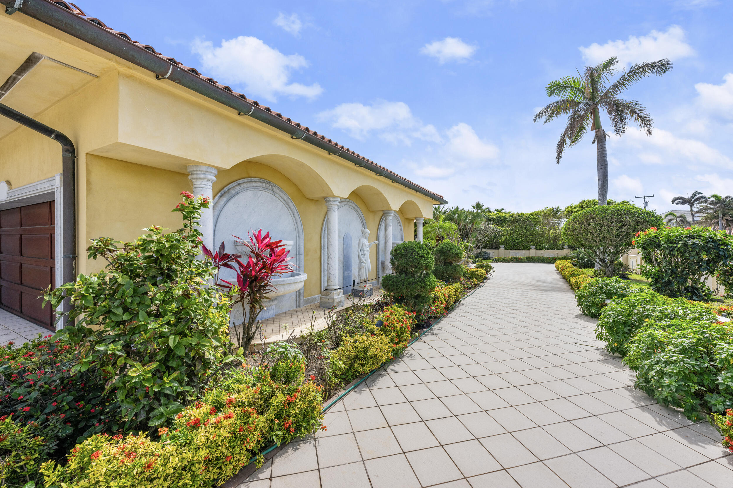 105 Spoonbill Road Manalapan, FL 33462 - Photo 6 of 105 _jjl2677
