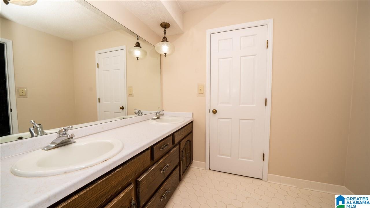 4946 Stone Mill Road Birmingham, AL 35223 - Photo 21 of 30 Gallery Image 21
