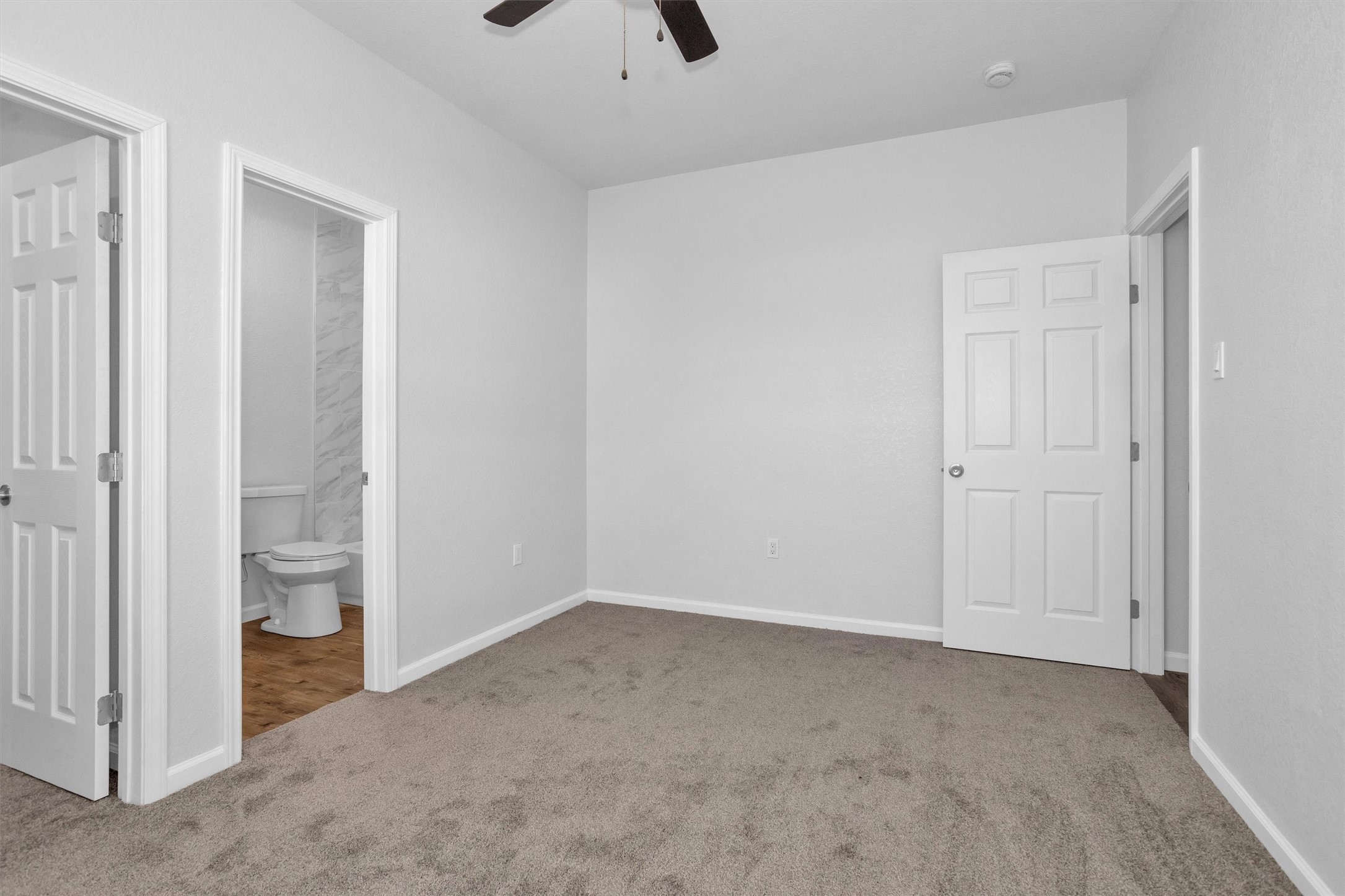 3916 Falls Street Houston, TX 77026 - Photo 10 of 28