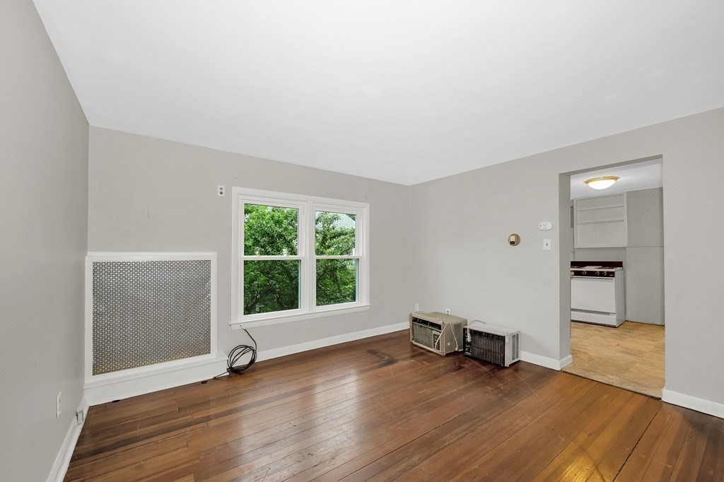 57 Fremont Street Springfield, MA 01105 - Photo 11 of 29 Gallery Image 11