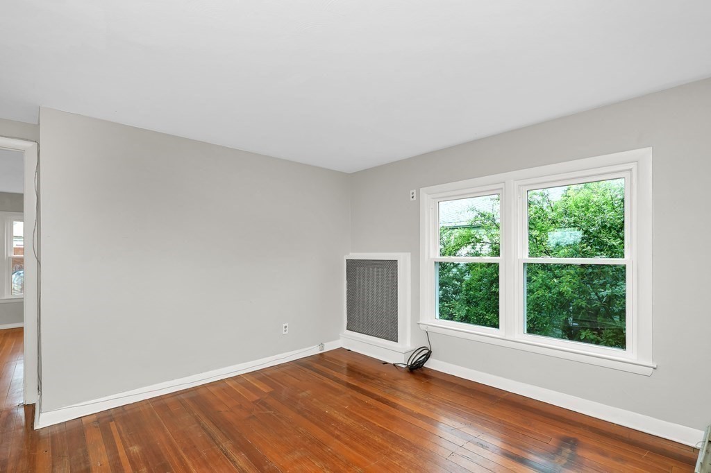 57 Fremont Street Springfield, MA 01105 - Photo 10 of 29 Gallery Image 10