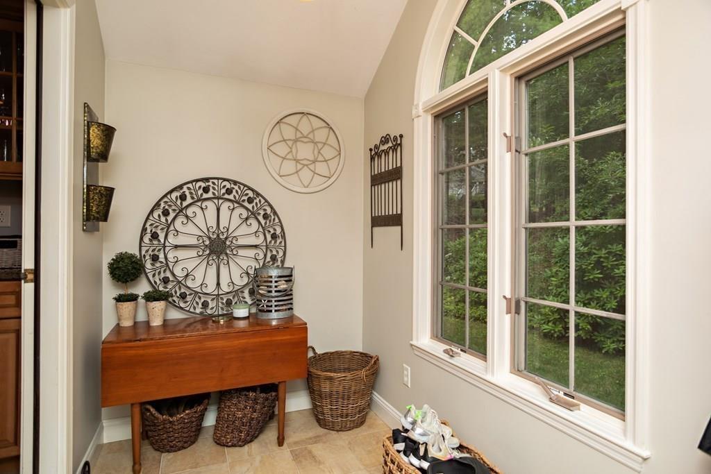 155 Spring Street Pembroke, MA 02359 - Photo 7 of 42 Gallery Image 7