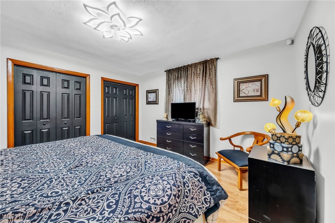 8415 Ridge Road North Royalton, OH 44133 - Photo 12 of 35