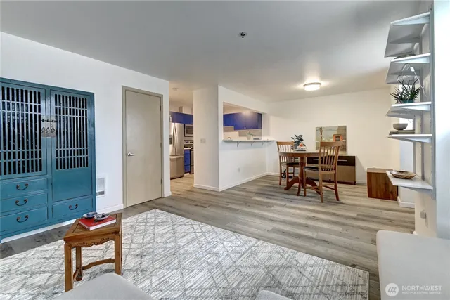 $295,950 | 2824 Grand Avenue, Unit A104, Everett, WA 98201