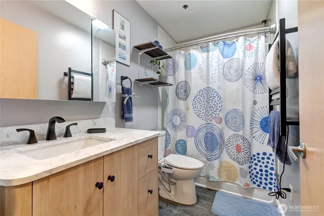 $295,950 | 2824 Grand Avenue, Unit A104, Everett, WA 98201