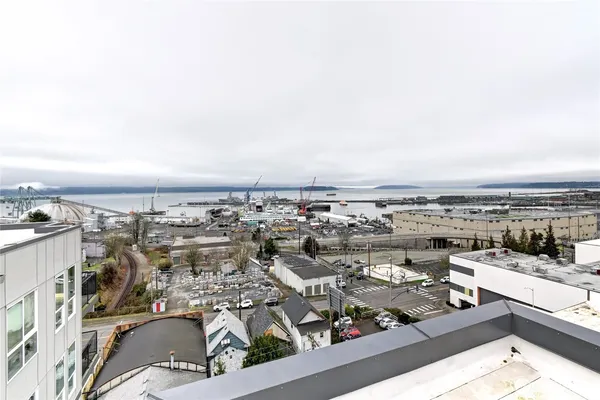 $295,950 | 2824 Grand Avenue, Unit A104, Everett, WA 98201
