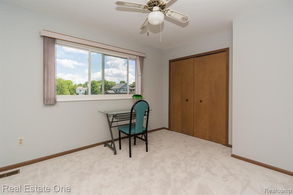 1401 Lomas Verdes Rochester Hills, MI 48306 - Photo 37 of 42