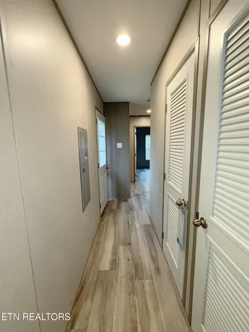 $209,000 | 596 Old Long Hollow Road, La Follette, TN 37766