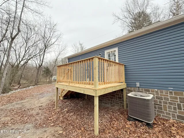 $209,000 | 596 Old Long Hollow Road, La Follette, TN 37766