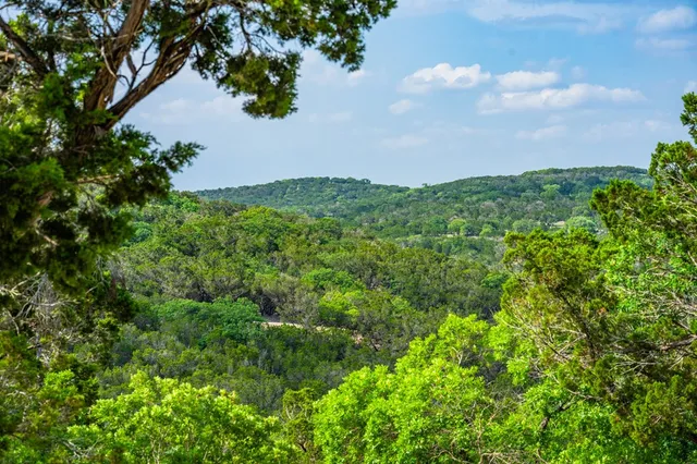 $289,000 | 180 Hermosa Road Southwest, Hunt, TX 78024