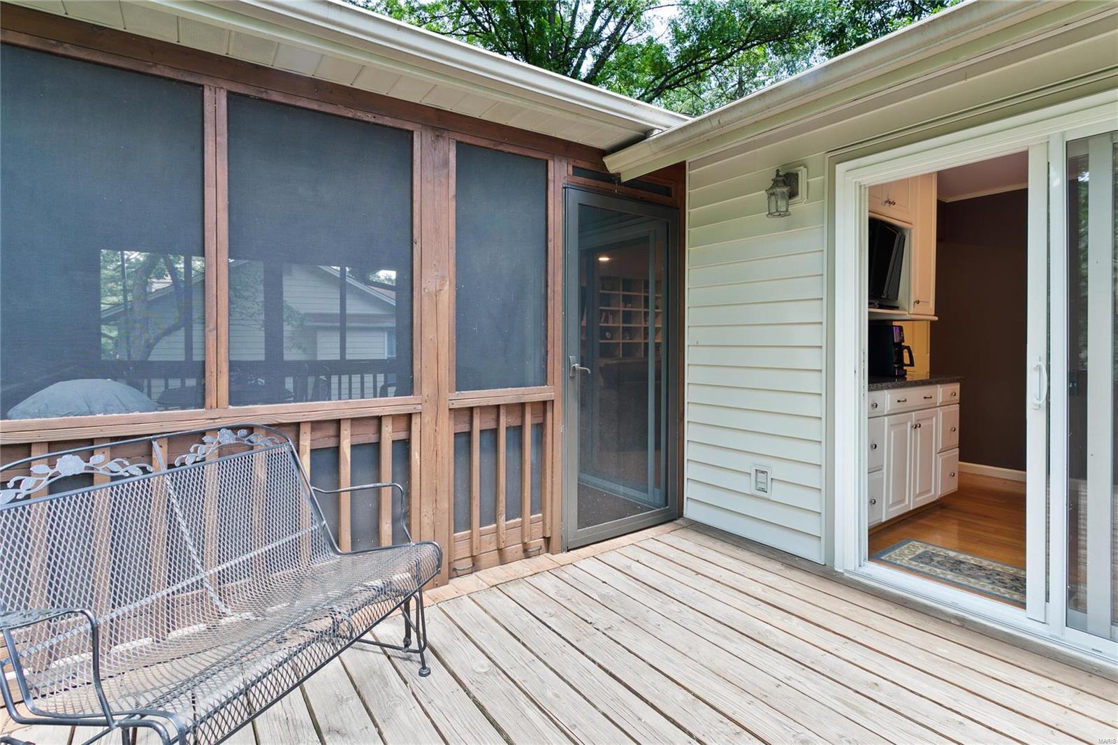 1224 Dunloe Road Ballwin, MO 63021 - Photo 33 of 43 Gallery Image 33