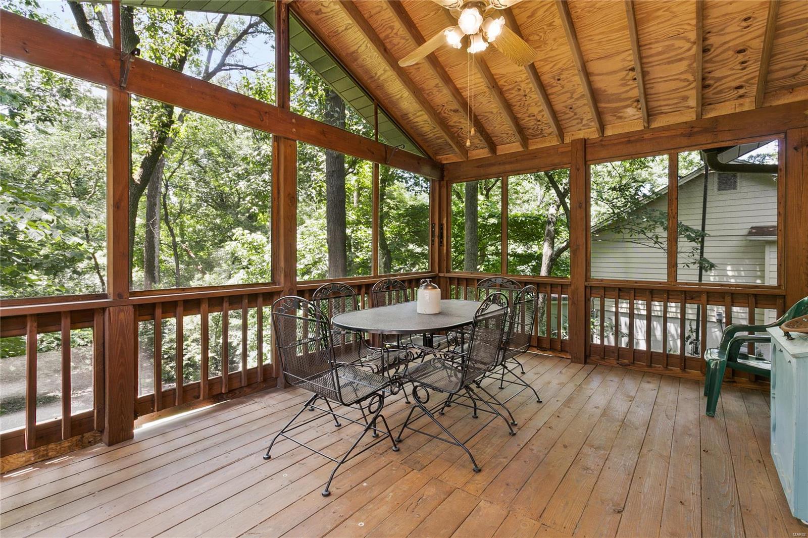 1224 Dunloe Road Ballwin, MO 63021 - Photo 7 of 43 Gallery Image 7