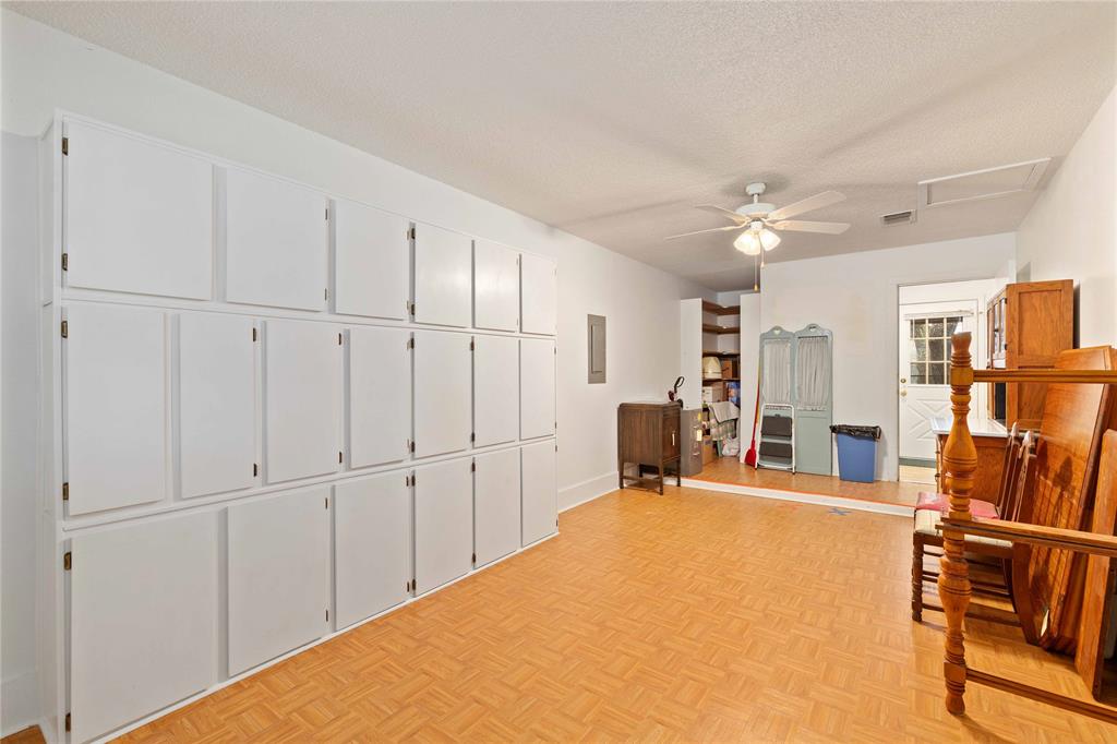 2106 Calvert Road Brownwood, TX 76801 - Photo 11 of 31