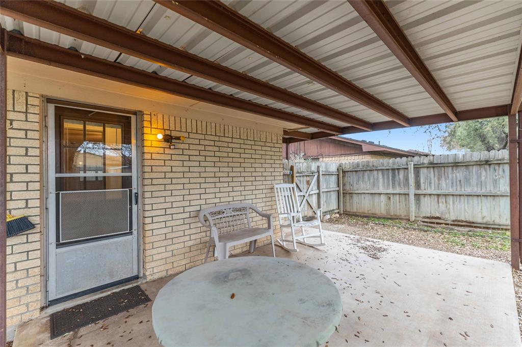 2106 Calvert Road Brownwood, TX 76801 - Photo 22 of 31