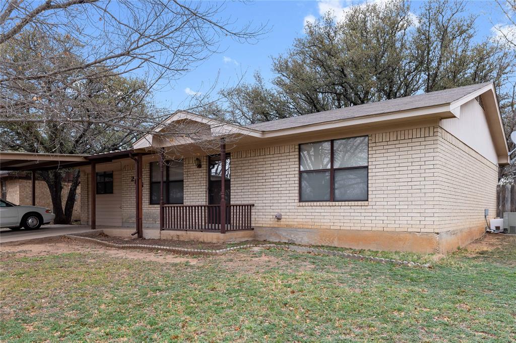 2106 Calvert Road Brownwood, TX 76801 - Photo 26 of 31