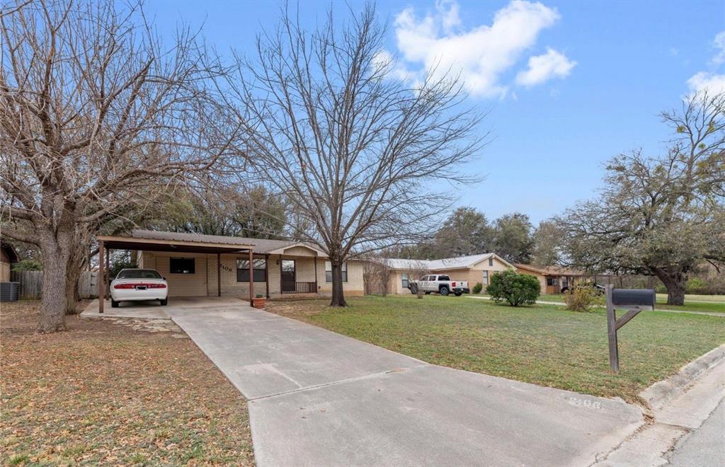2106 Calvert Road Brownwood, TX 76801 - Photo 29 of 31