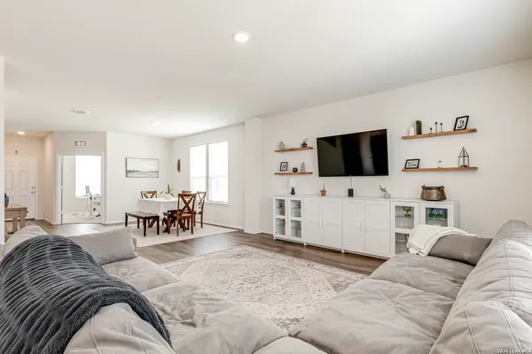 $359,900 | 10203 Band Wagon, Converse, TX 78109