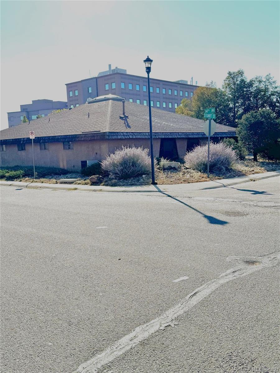 1350 Stuart Street Longmont, CO 80501 - Photo 2 of 10