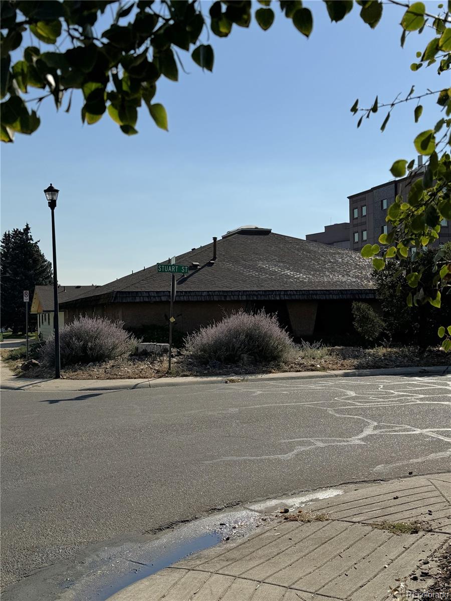 1350 Stuart Street Longmont, CO 80501 - Photo 7 of 10