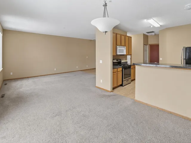 $349,900 | 5130 Holly Lane North, Unit 2, Plymouth, MN 55446