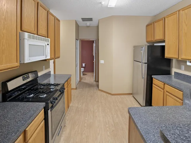 $349,900 | 5130 Holly Lane North, Unit 2, Plymouth, MN 55446