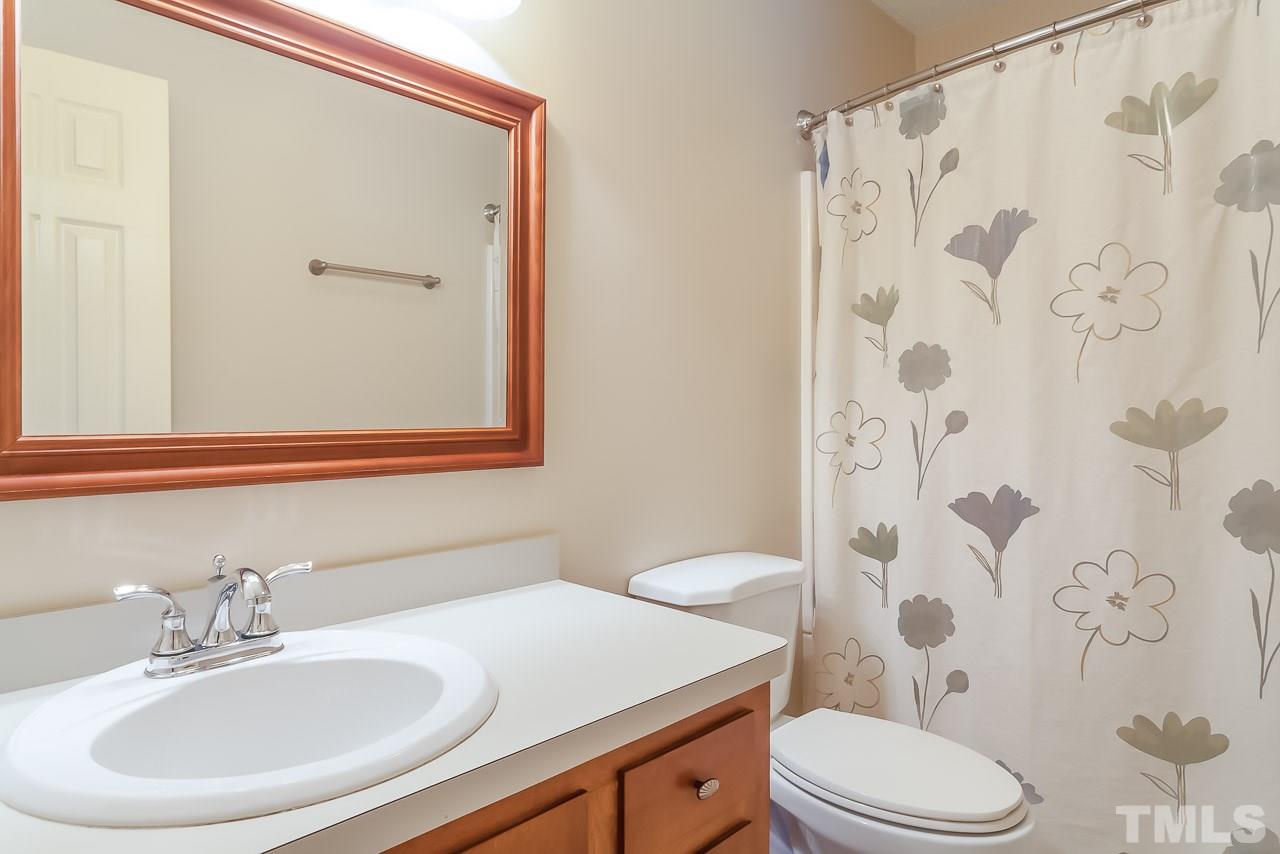 913 Ransdell Road Fuquay-Varina, NC 27526 - Photo 12 of 24 Gallery Image 12