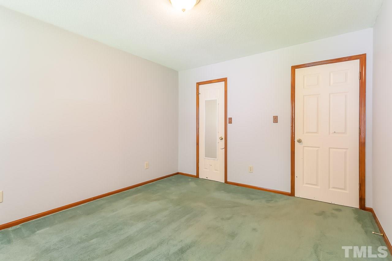 913 Ransdell Road Fuquay-Varina, NC 27526 - Photo 16 of 24 Gallery Image 16