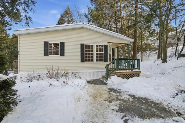 $250,000 | 117 Logan Drive, Laconia, NH 03246