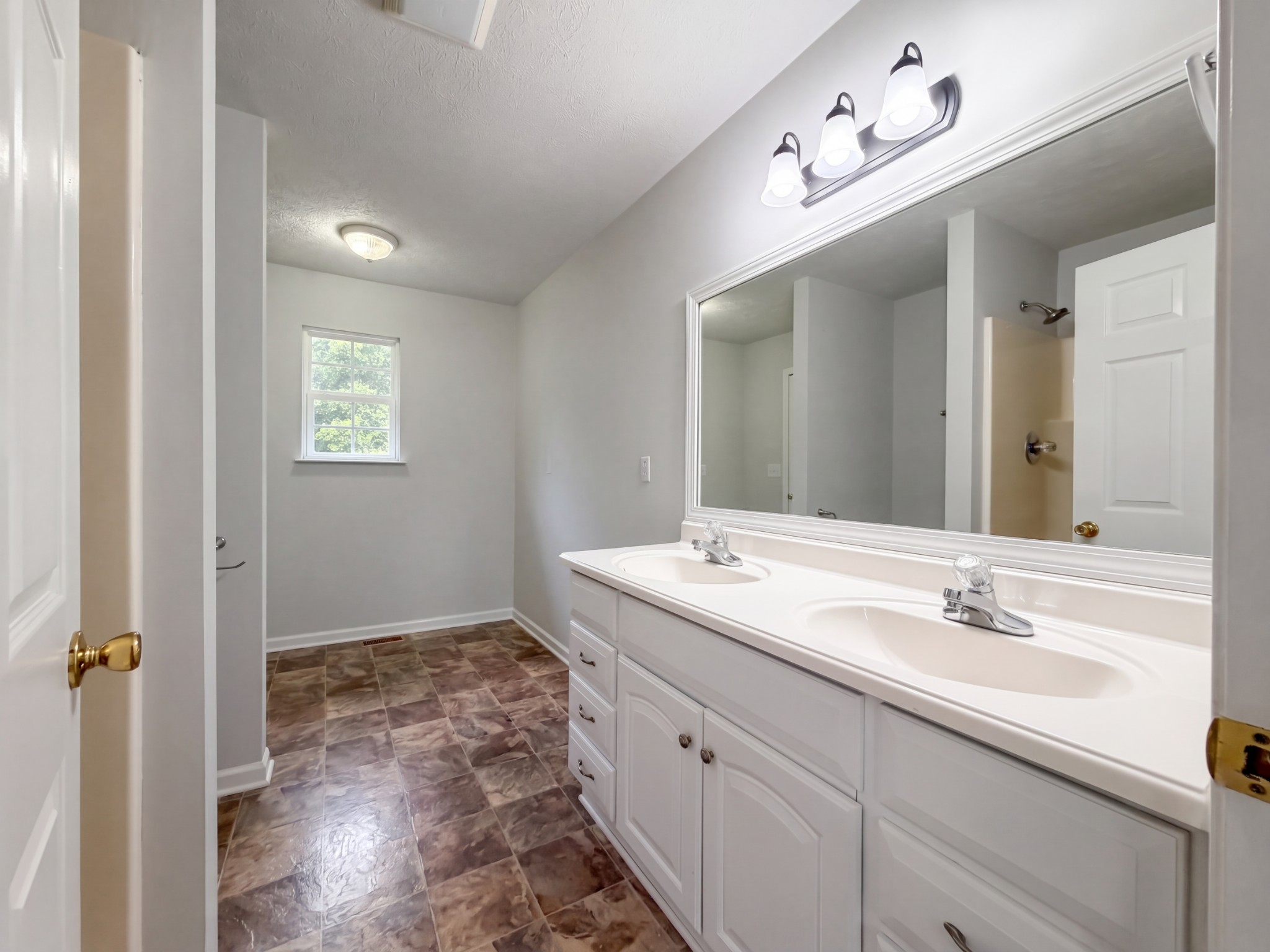 1023 Kaity Brooke Road Portland, TN 37148 - Photo 14 of 17 Gallery Image 14