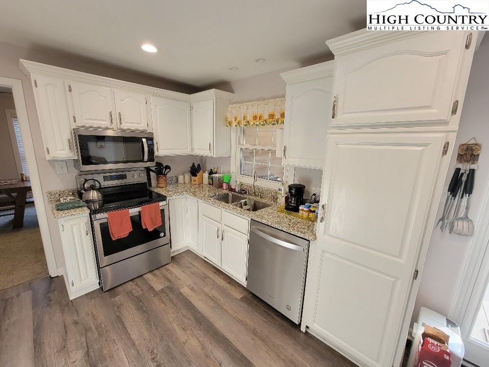 103 Deer Haven Road Sparta, NC 28675 - Photo 10 of 23 Gallery Image 10