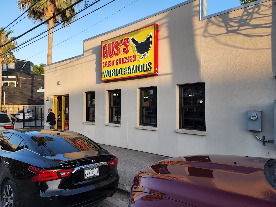1818 Kane Street, Unit 1 Houston, TX 77007 - Photo 23 of 27 Gus's Fried Chicken, 0.2 mi.
