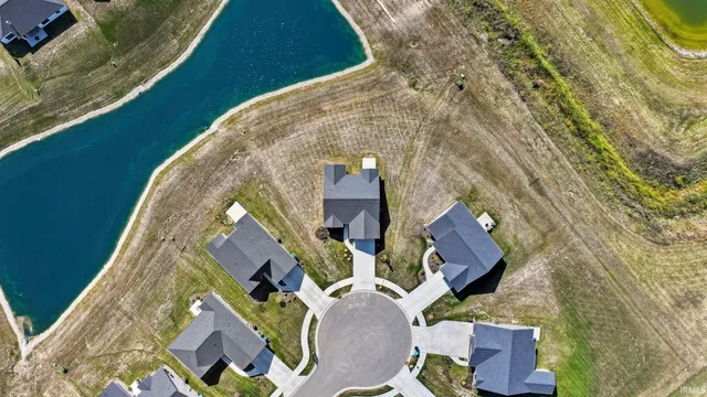 $329,900 | 1483 Marsh Deer Run, Huntertown, IN 46748