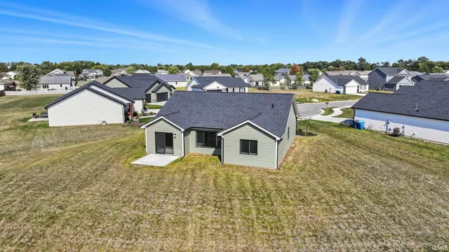 $329,900 | 1483 Marsh Deer Run, Huntertown, IN 46748