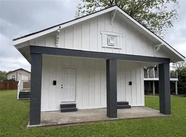 $1,400 | 517 Bellina Lane, Marrero, LA 70072